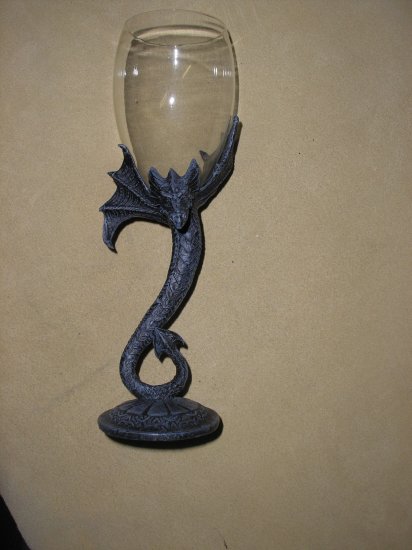 81ed56875212fc42edcad941a85f4da6.image.412x550.jpg
